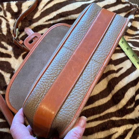 Dooney & Bourke Crossbody Bag - Picture 9 of 11